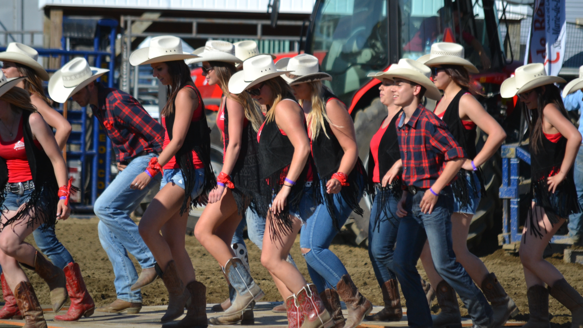 Weekend 100% COUNTRY