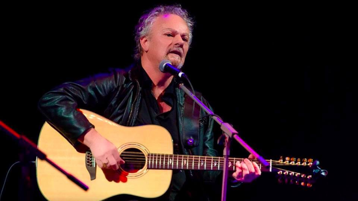 Myles Goodwyn la voix de April Wine en trio
