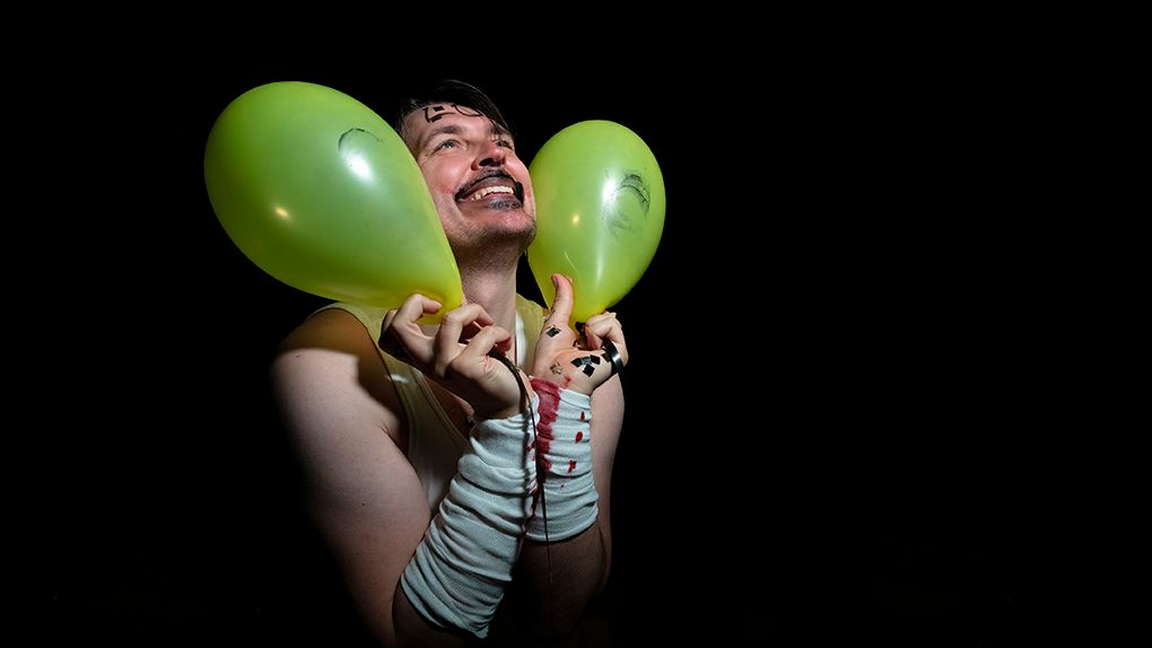 LOL - Laughing Out Lonely