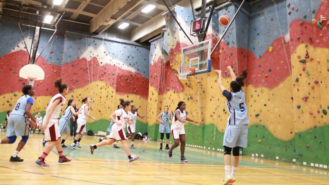 Tournoi de basketball (A-120)