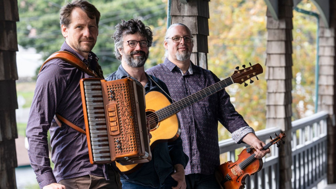 CONCERT AU BOUT DU MONDE-GENTICORUM – 25 CHANTELLES