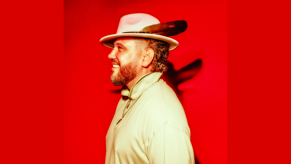 ''Mucho Love XOXO'' • Lanzamiento / Lancement / LP Launch