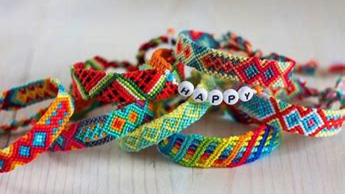 Atelier de fabrication de bracelets (9-13 ans et famille)  22 NOV 25 , 13H-15H