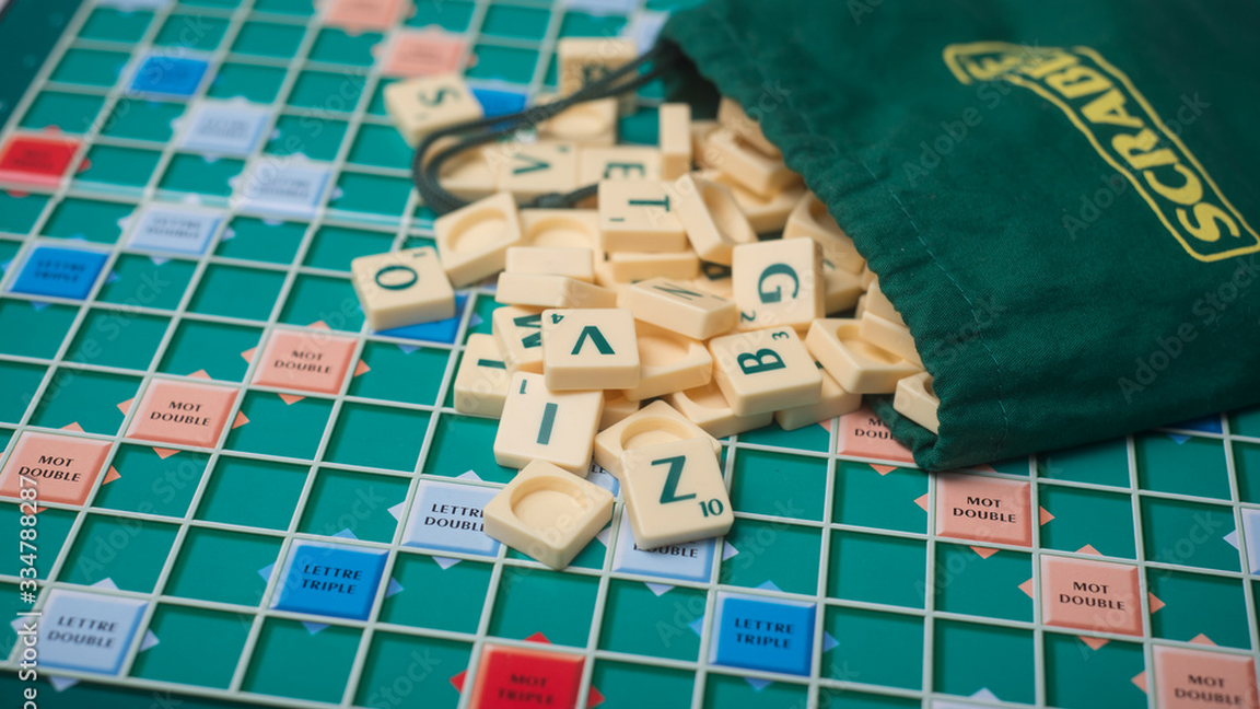 " Scrabble en famille " Tous les mardis  du 7 juillet au  18 aout , 15h30 -17h30
