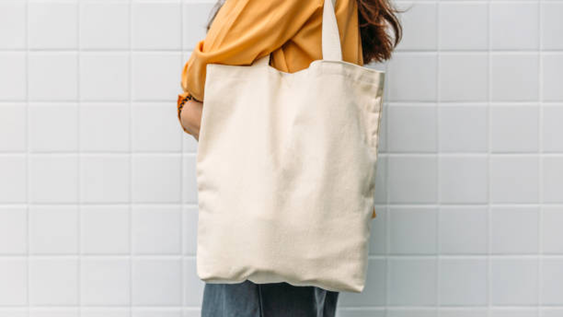 Atelier de décoration de sacs de tissus (9-13 ans),19 sept. de 13h30-15h
