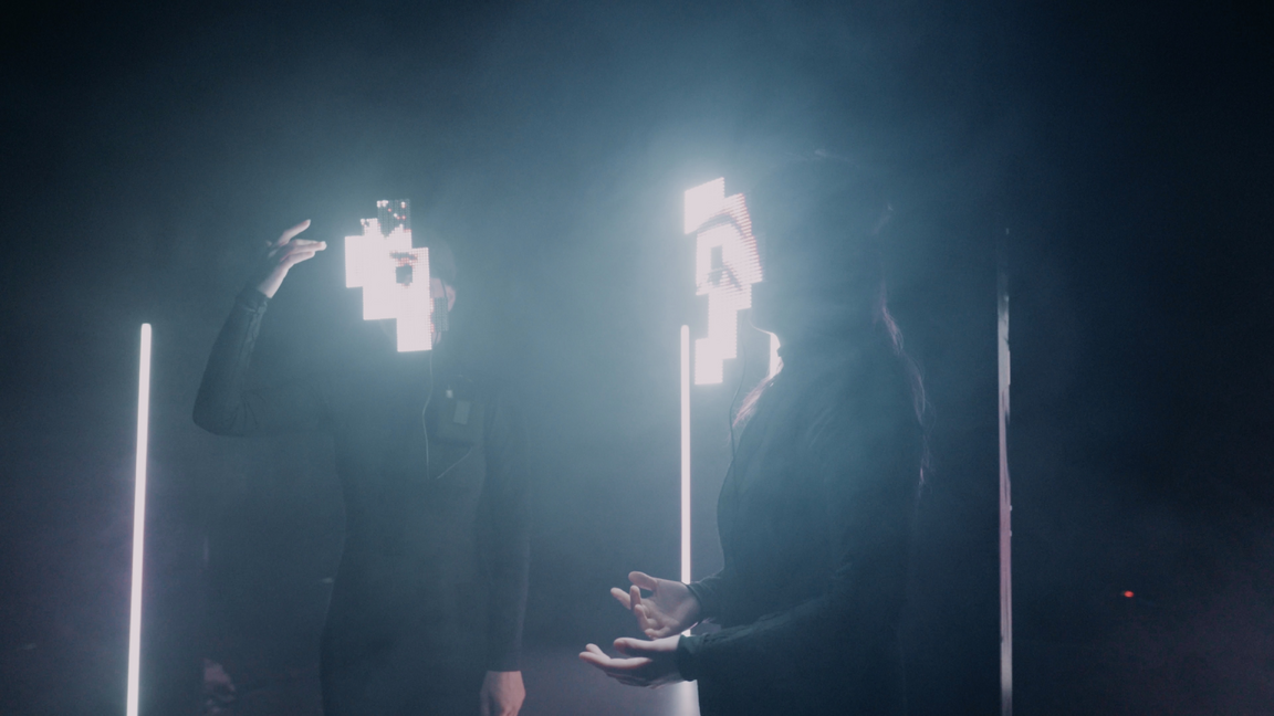 Second Self - Myriam Bleau et Nien Tzu Weng