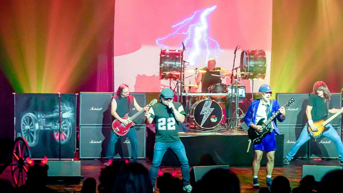 AC/DC EXPERIENCE
