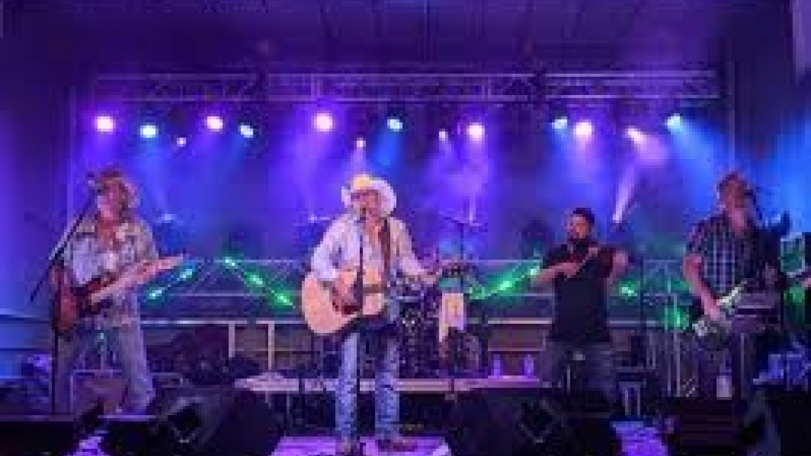 Louis Bérubé et le groupe SylDan