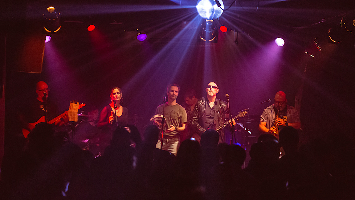 Alors on danse encore?