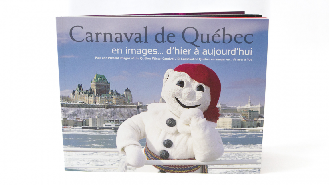 Souvenir Photo Album