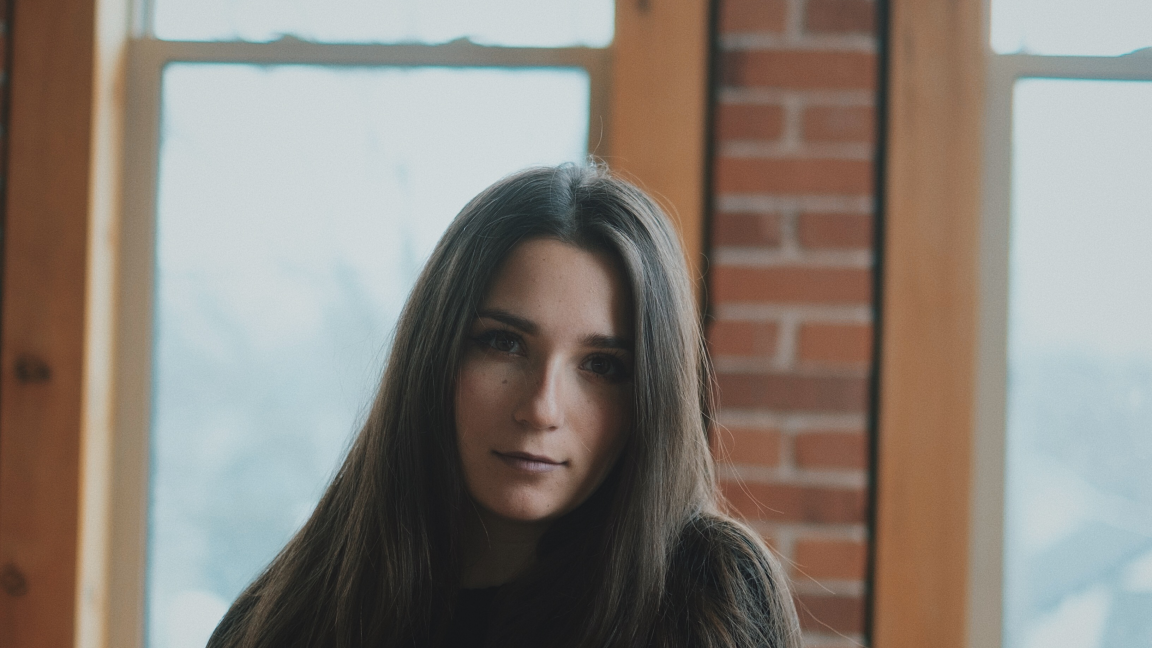 Hors Série : Céleste Lévis