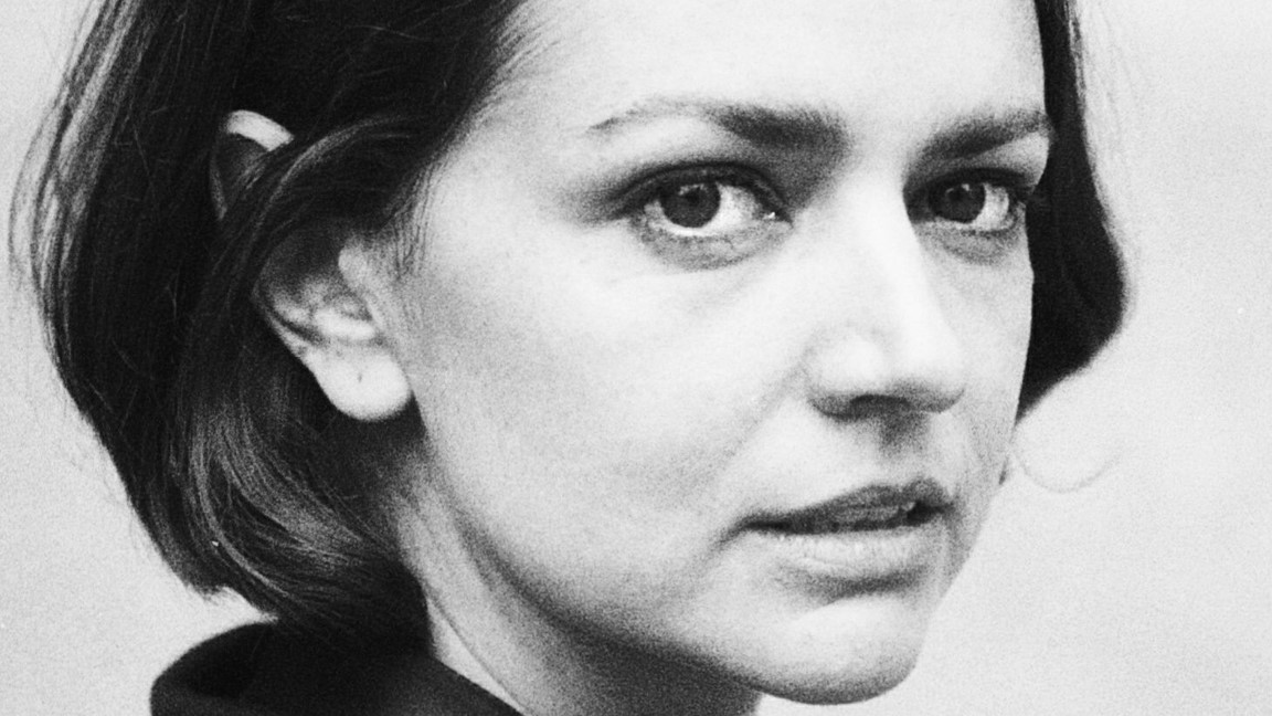 From Kyiv, the Ukrainian Poet Lyuba Yakimchuk and The Apricots of Donbas