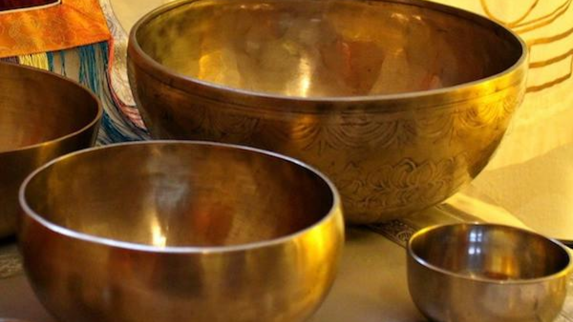 Singing Bowls Sound Bath