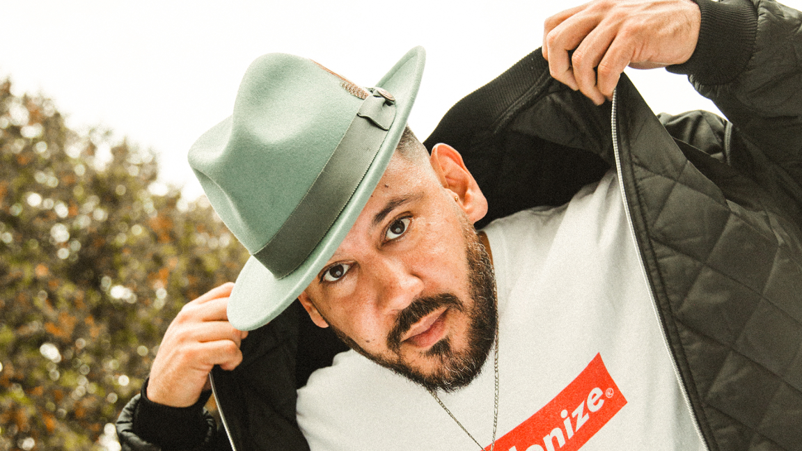 Boogát présente ''Mucho Love''