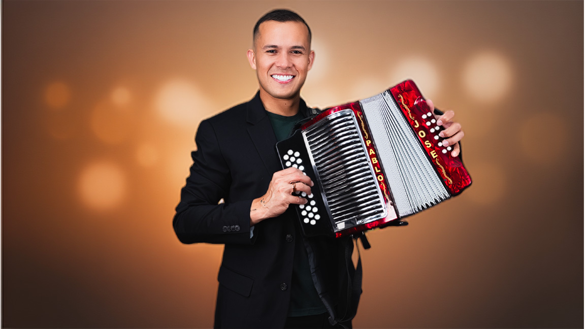 PABLO JOSE & UN VALLENATO EN CANADA