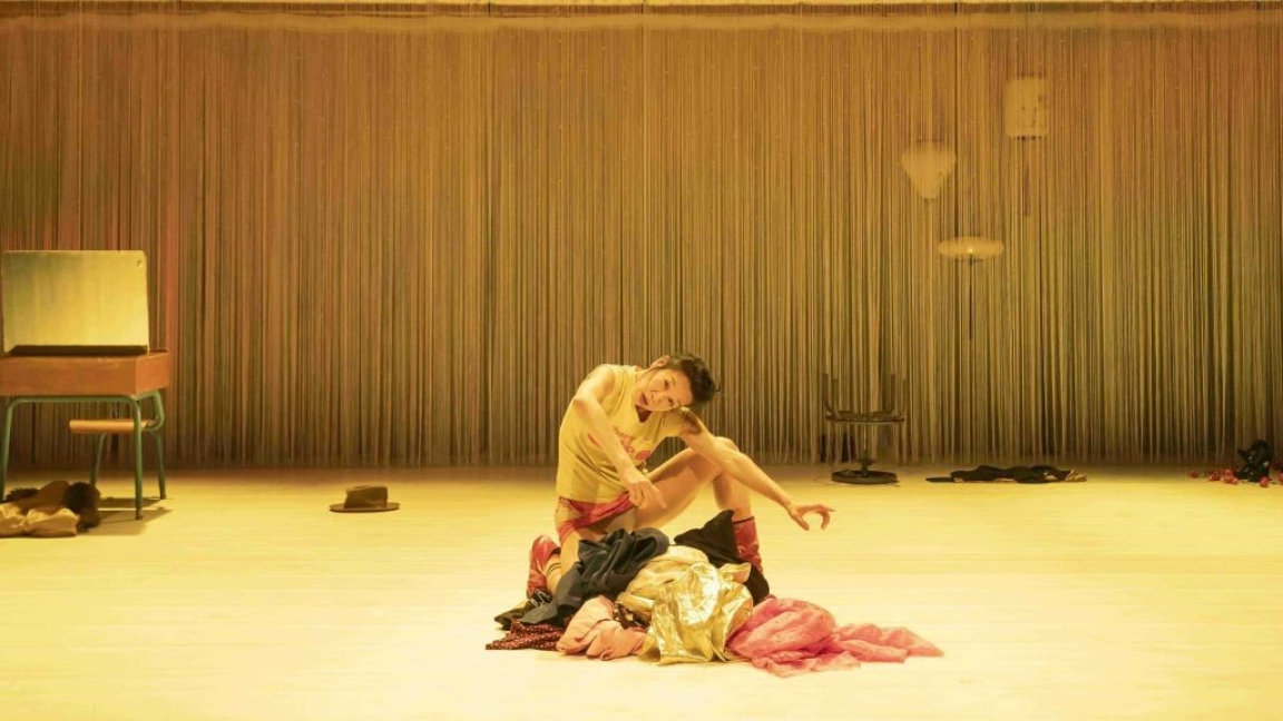 She and the Other(s) | Les Sœurs Schmutt