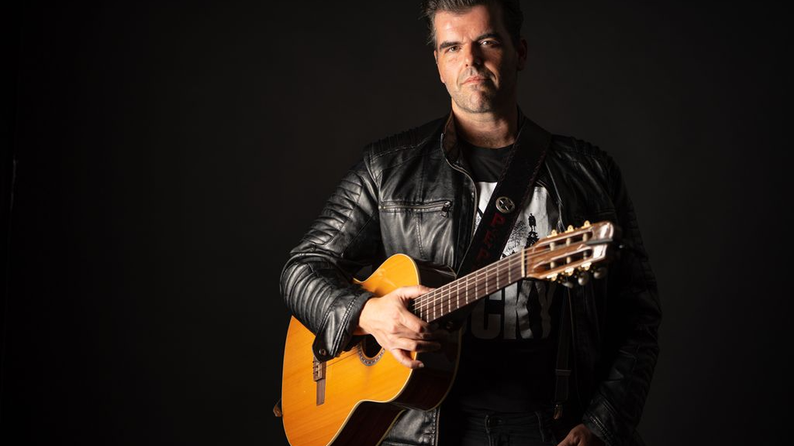 Pepe et sa guitare