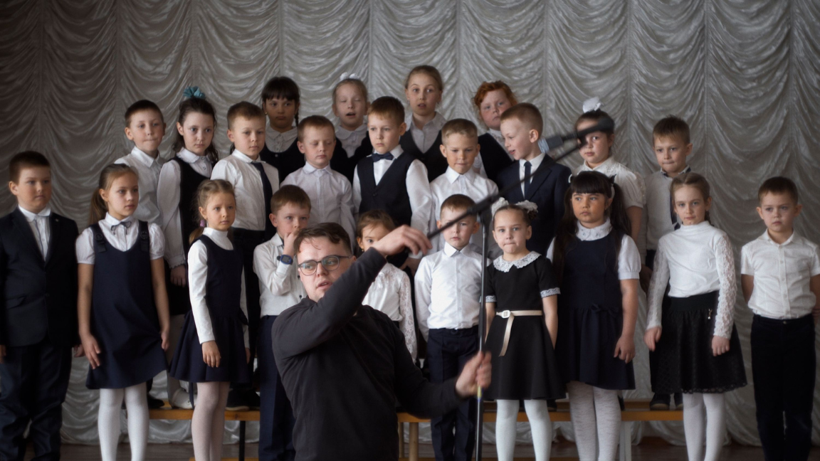 Projection | Mr. Nobody against Putin