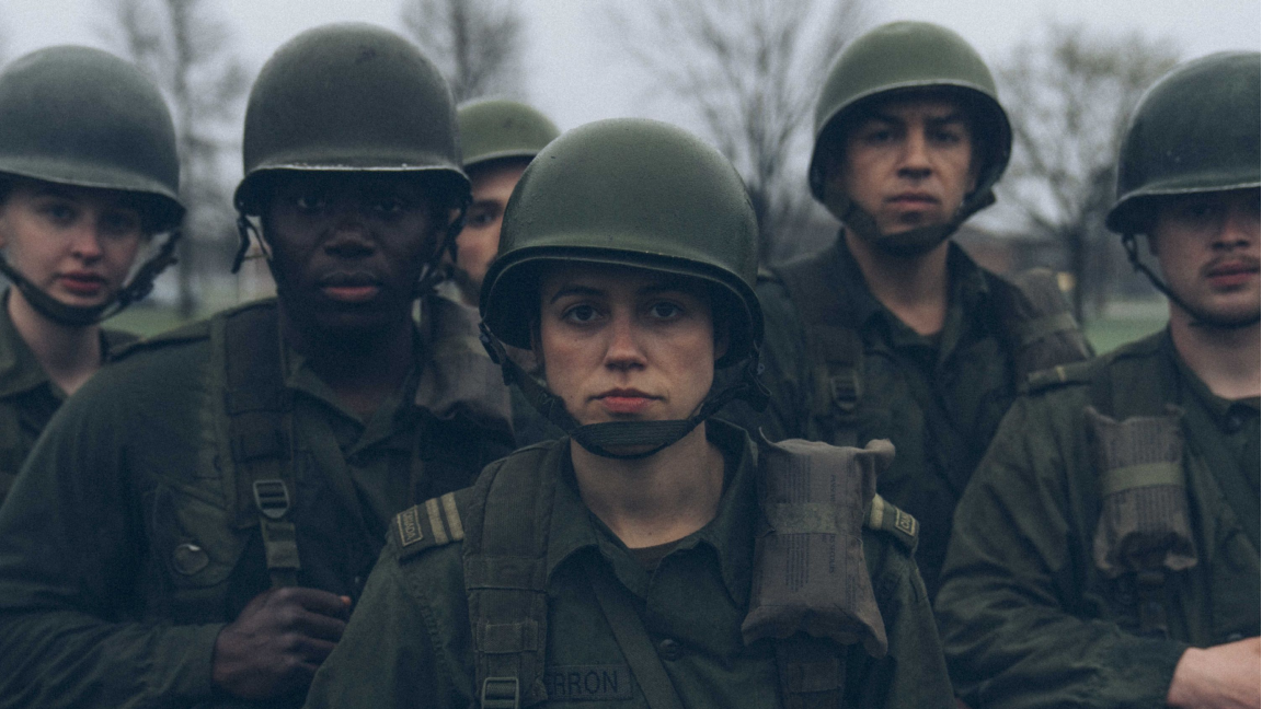 Seule au Front | Mélanie Charbonneau | Long métrage fiction