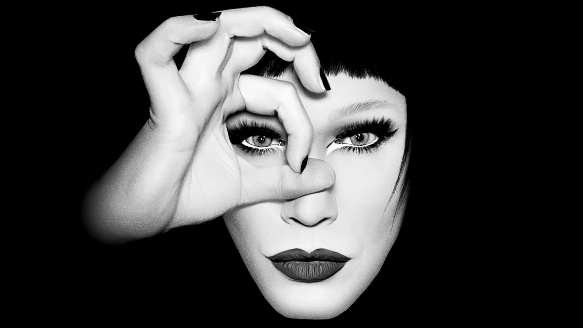 JIMMY MOORE personnifie LADY GAGA : The Mayhem Ball Tour - Cabaret Mado