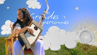 Ariane DesLions |  LES GRANDES PERSONNES (vidéoclip officiel)