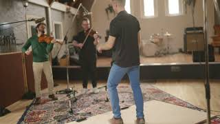 La grondeuse (feat. Nic Gareiss)
