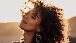 Meryem Saci - My Somebody (Official Visualizer)