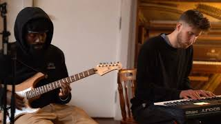 Amira Liza DT1 Live Band