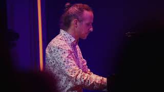 Serge-André Jones - spectacle "De l'autre côté" v. solo