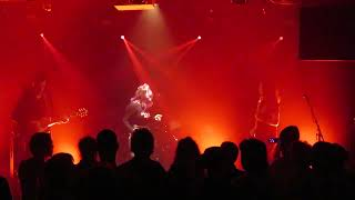 Tatum Quinn - Back In Time (Live)