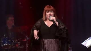 Julie Massicotte-Extraits de mon spectacle Hommage à Ginette Reno